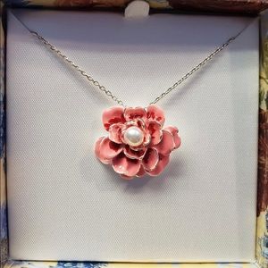 Vantel Pearls hand painted rose necklace